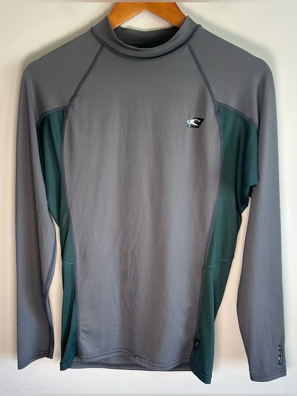 O'Neill Premium Skins Rash Guard Mens XL Long Sleeve Surf Swim Shirt Performance